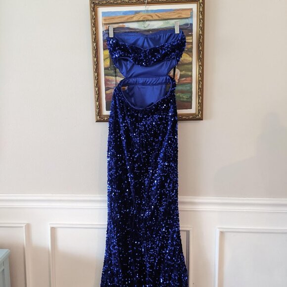 Blue sequin formal dress - Picture 7 of 7